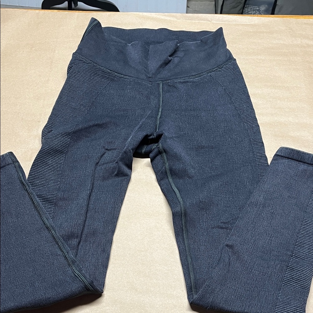 Gray Faded Black Aerie High-Waisted Work Out Leggings Small